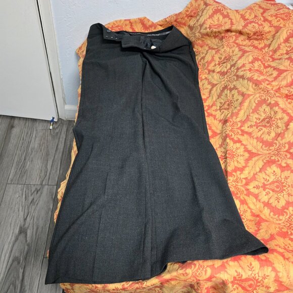 Express Editor Pants 4S β Sleek, Professional & Flattering Fit - Picture 3 of 10